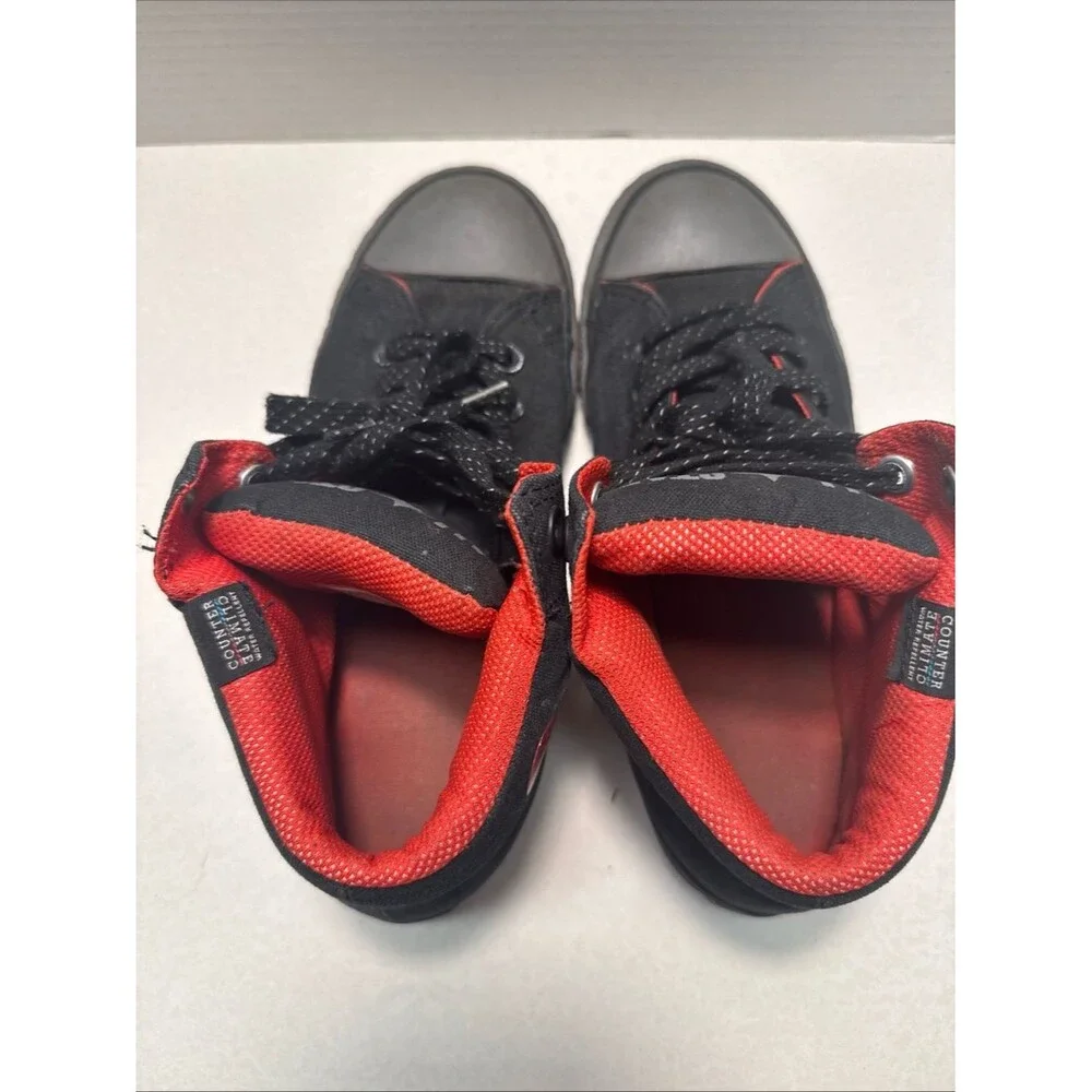 Converse chuck Taylor All Star High Top Sneaker Youth US Size 5 - Black - Red